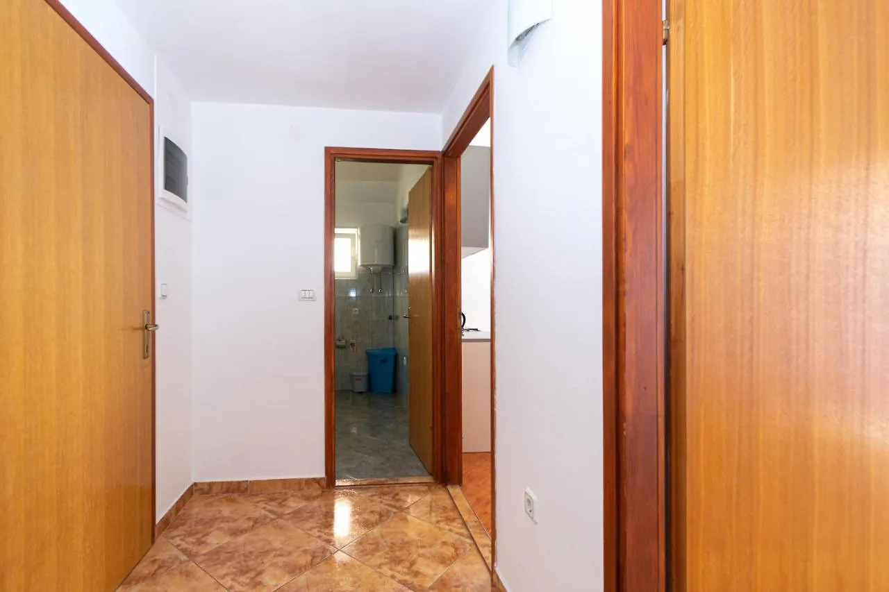 Family Friendly Apartments With A Swimming Pool Nin, Zadar - 18821 0*, Nin Croatia