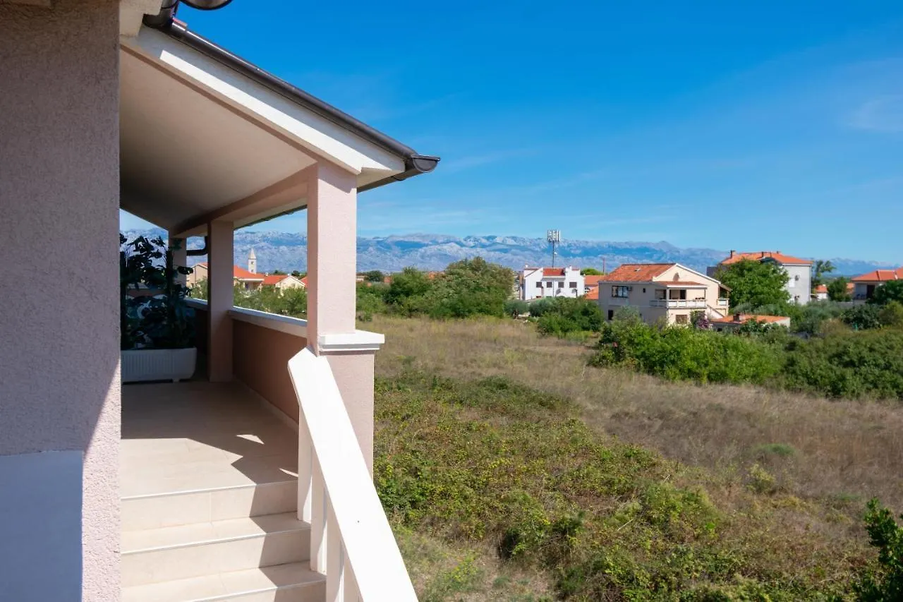 Family Friendly Apartments With A Swimming Pool Nin, Zadar - 18821  Nin