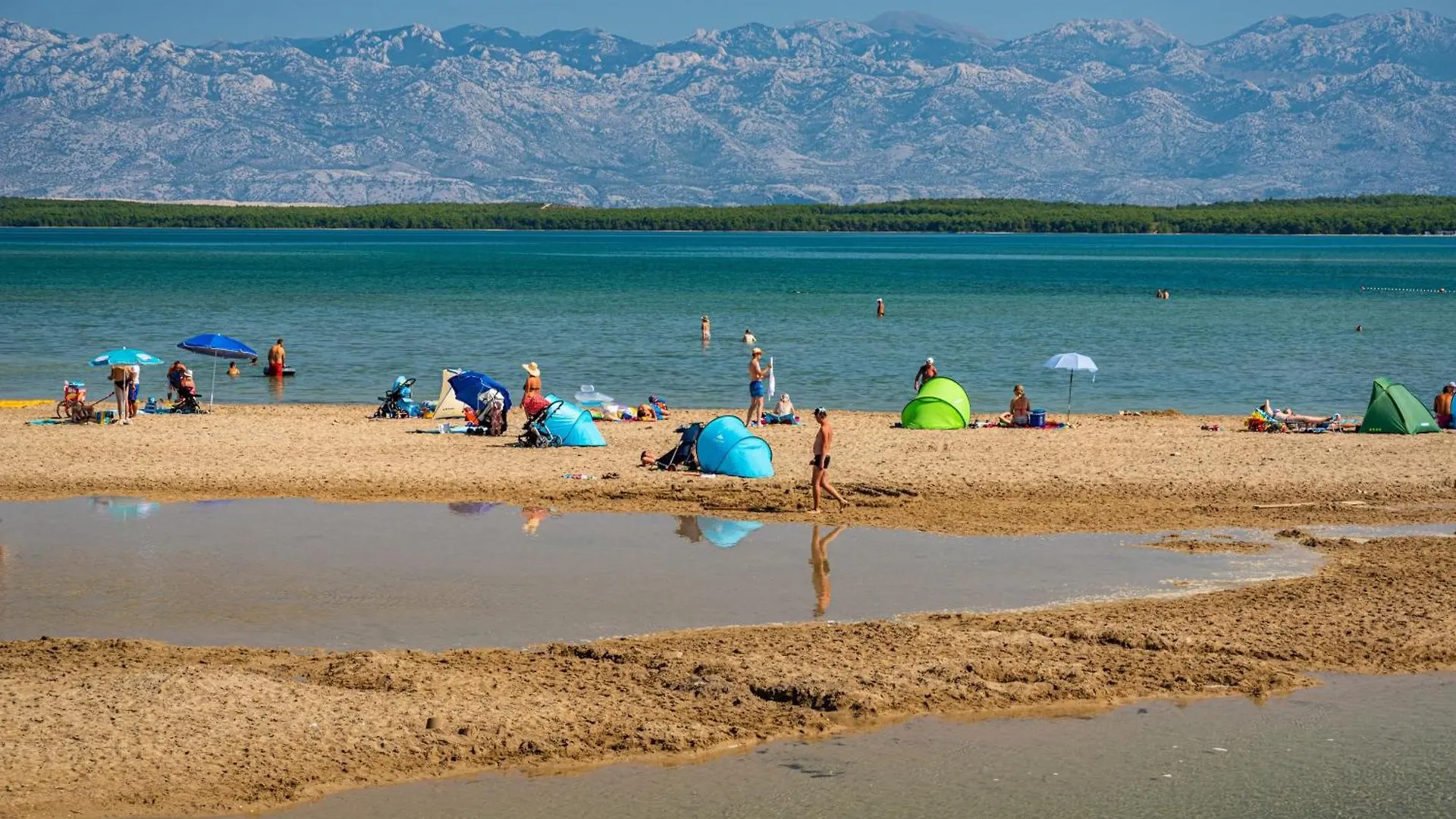 Family Friendly Apartments With A Swimming Pool Nin, Zadar - 18821 Croatia